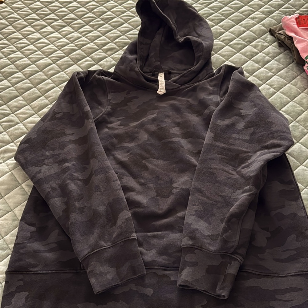 Lululemon Scuba hoodie 16